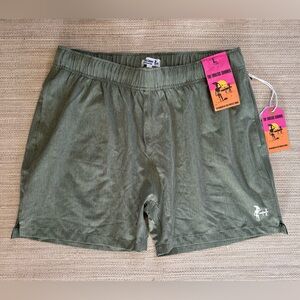 The Endless Summer sage green elastic waist quick dry stretch shorts men’s L